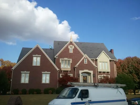 Cross City Custom Roofing Logo