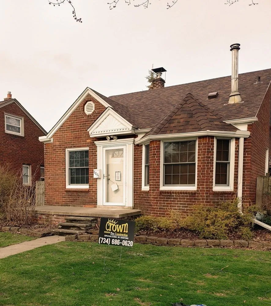 Slide of Crown Pro Construction