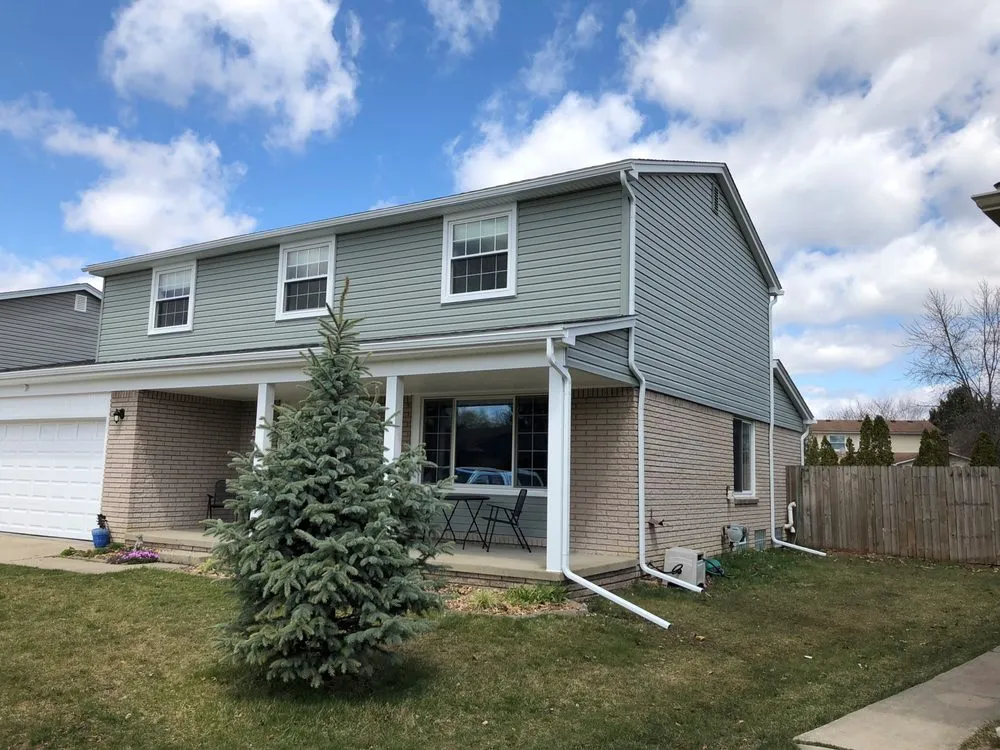 Slide of Crown Pro Construction