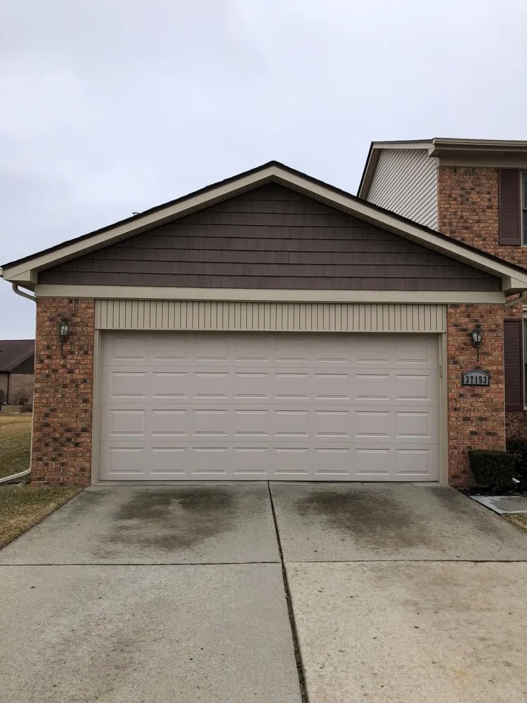 Slide of Crown Pro Construction