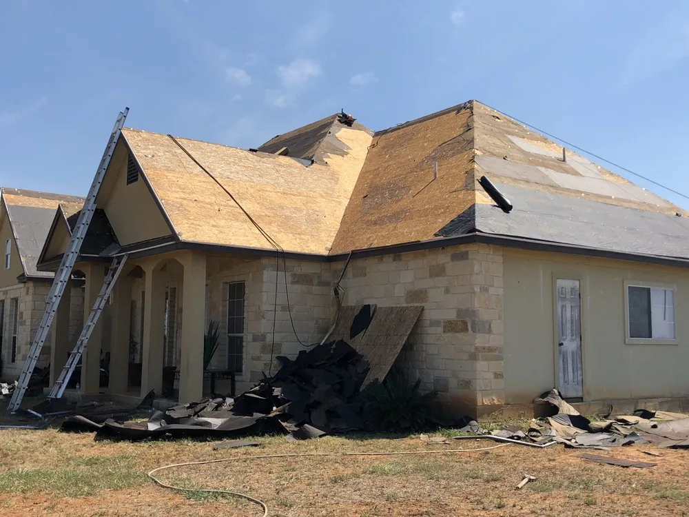 Slide of Crowne Roofing of Texas