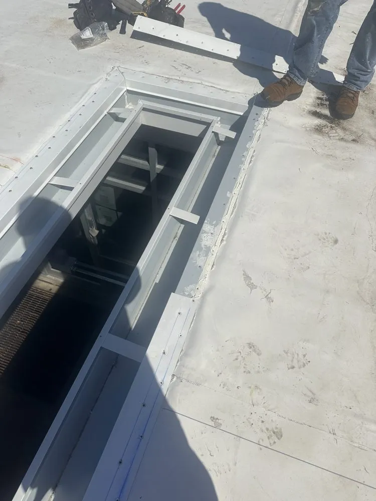 Slide of Cruz Metal Roof