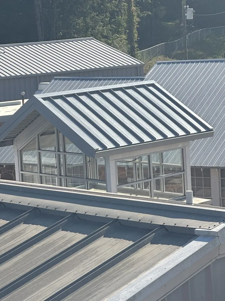 Slide of Cruz Metal Roof