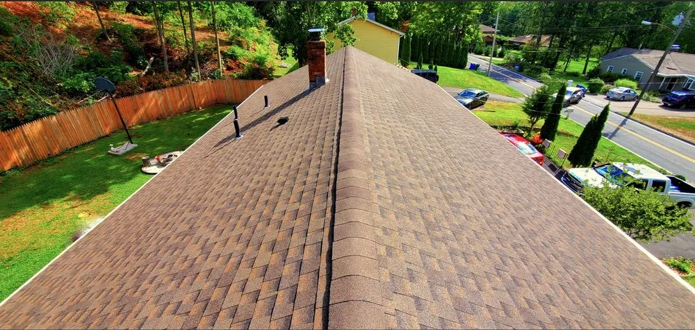 Slide of Cruz Roofing and Siding