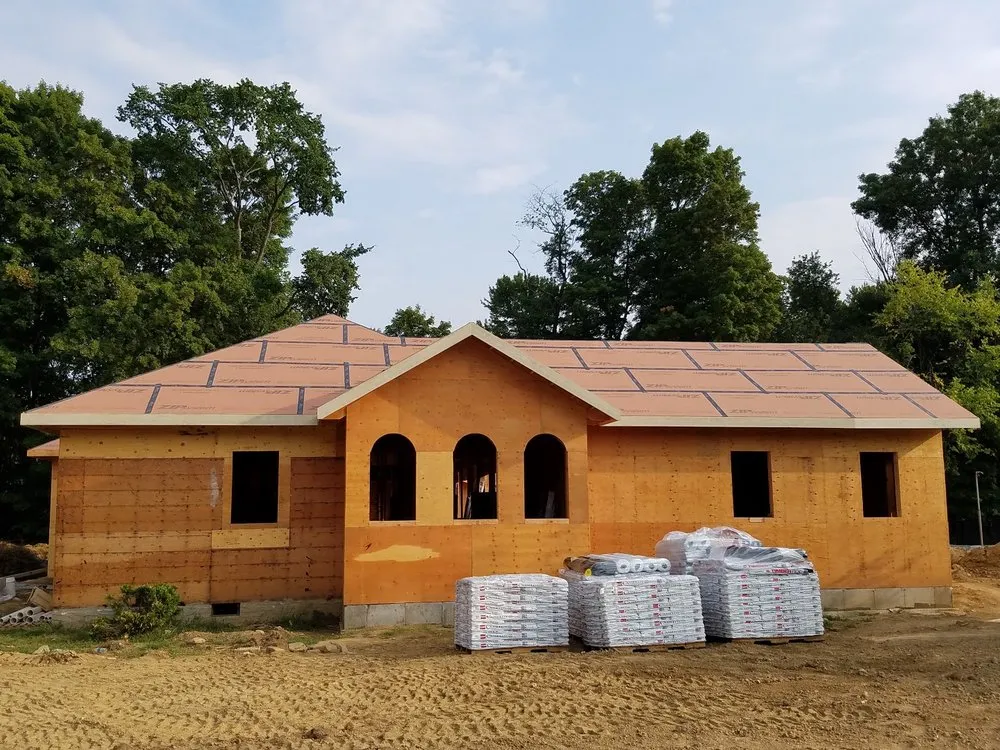 Slide of Cruz Roofing and Siding