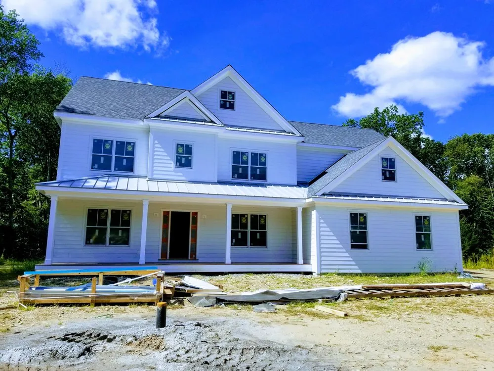 Slide of Cruz Roofing and Siding