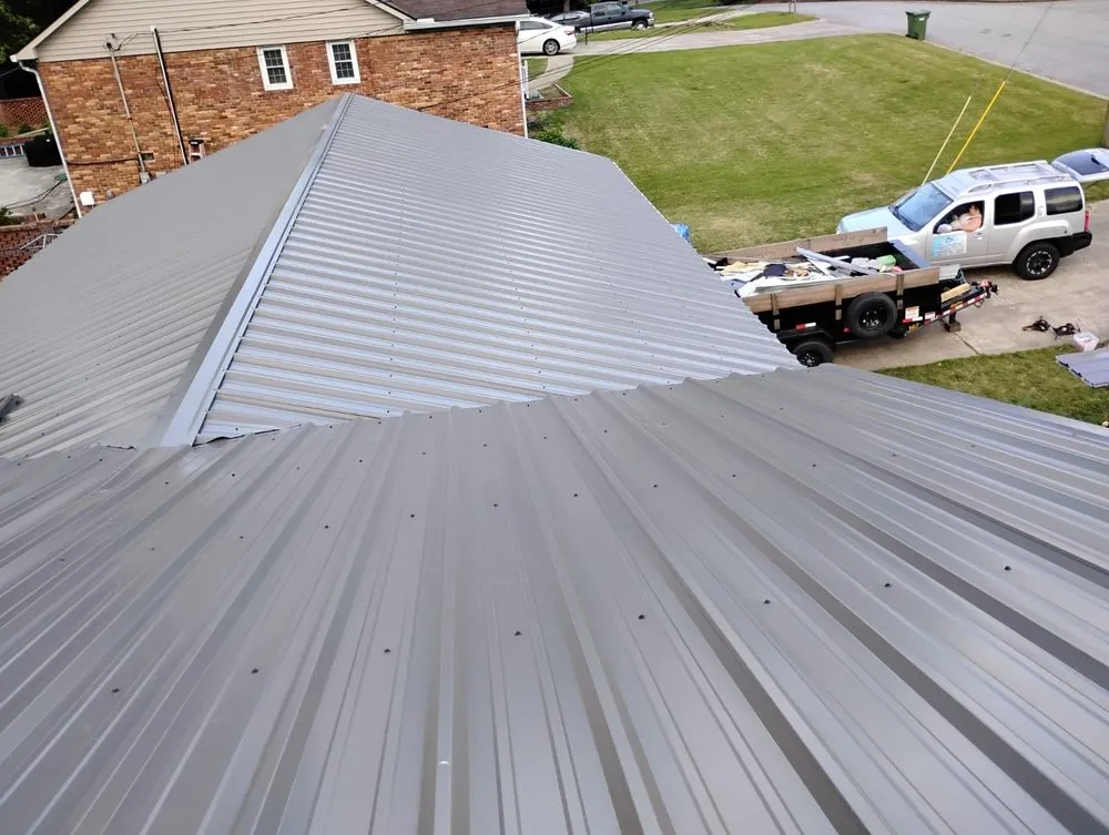 Slide of Cruz Roofing