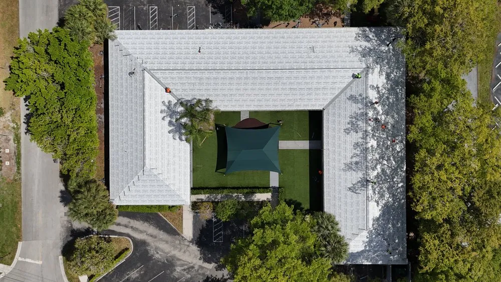 Slide of Cruz Roofing