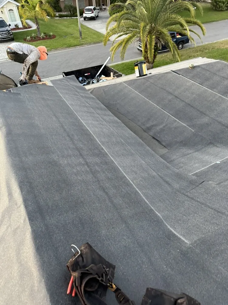 Slide of Cruz Roofing