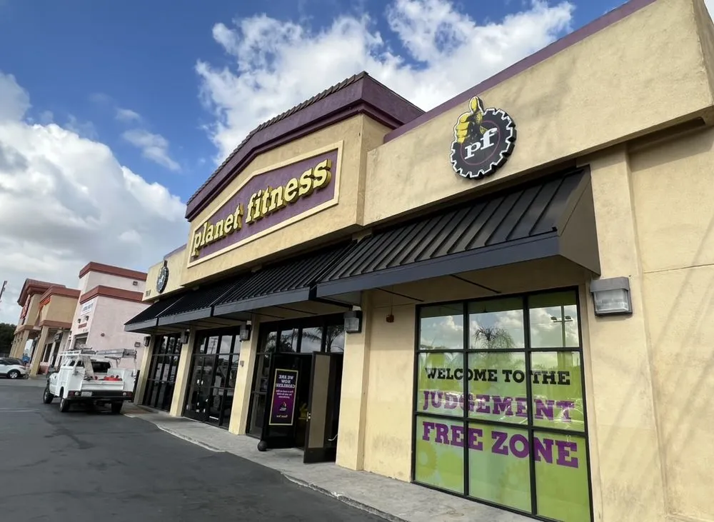 Slide of C&S Construction Enterprises