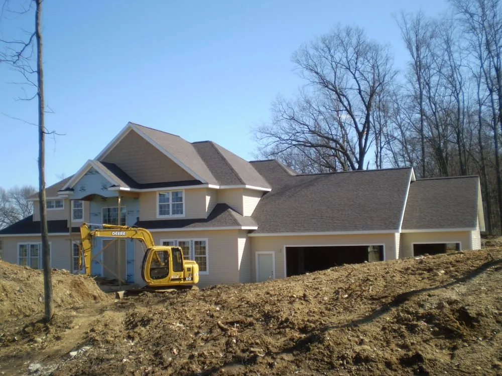 Slide of CS Roofing Company