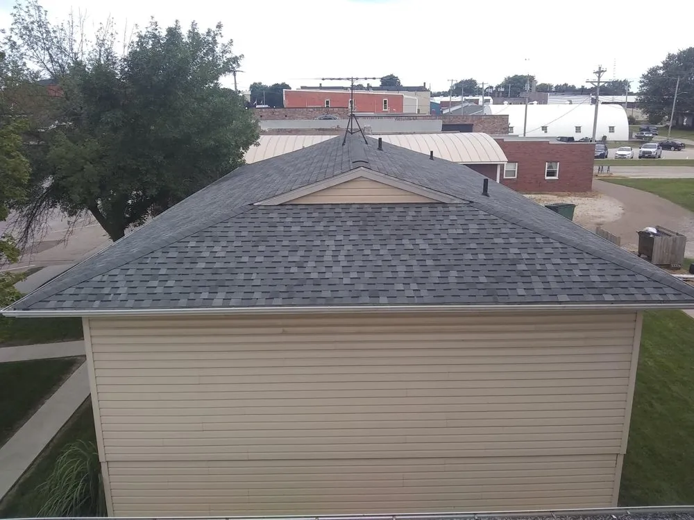 Slide of C&S Roofing