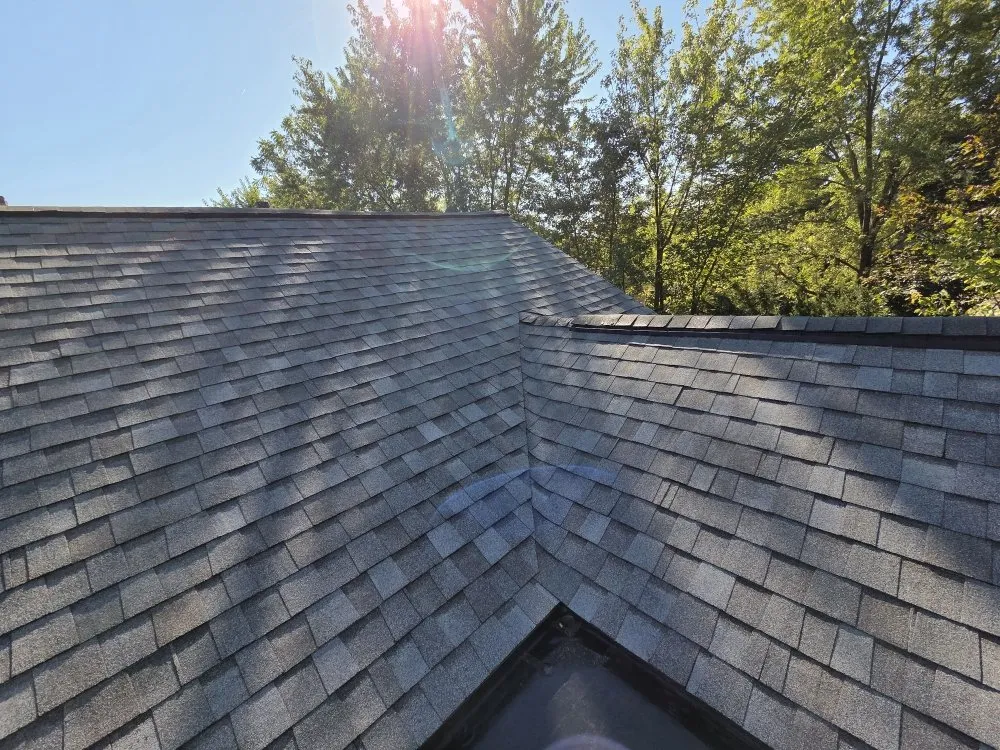 Slide of Cs Roofing