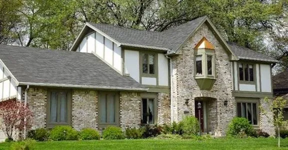 Slide of CSI Renovations and Roofing