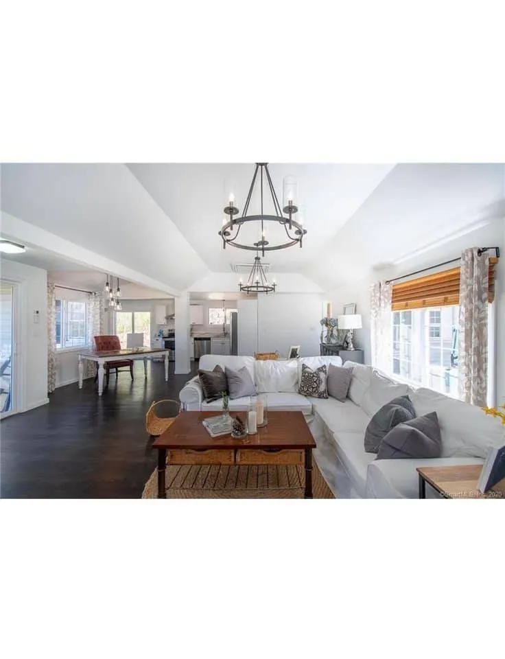 Slide of CT Homes and Roofing