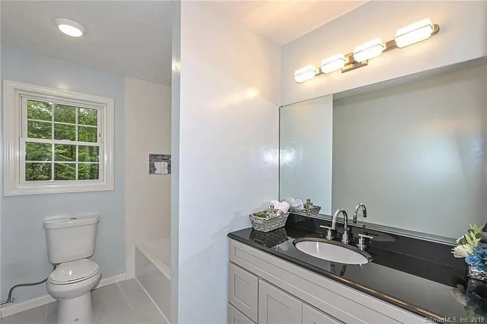 Slide of CT Homes and Roofing