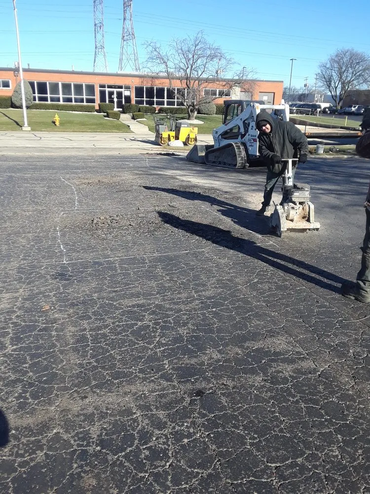 Slide of CTI Roofing & Paving