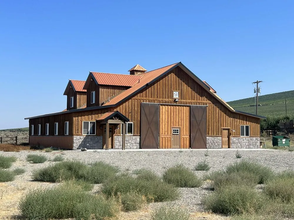 Slide of Cuadra Construction