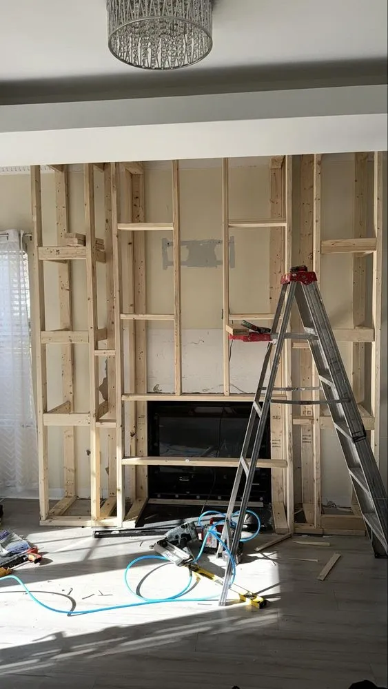 Slide of Cuevas Construction