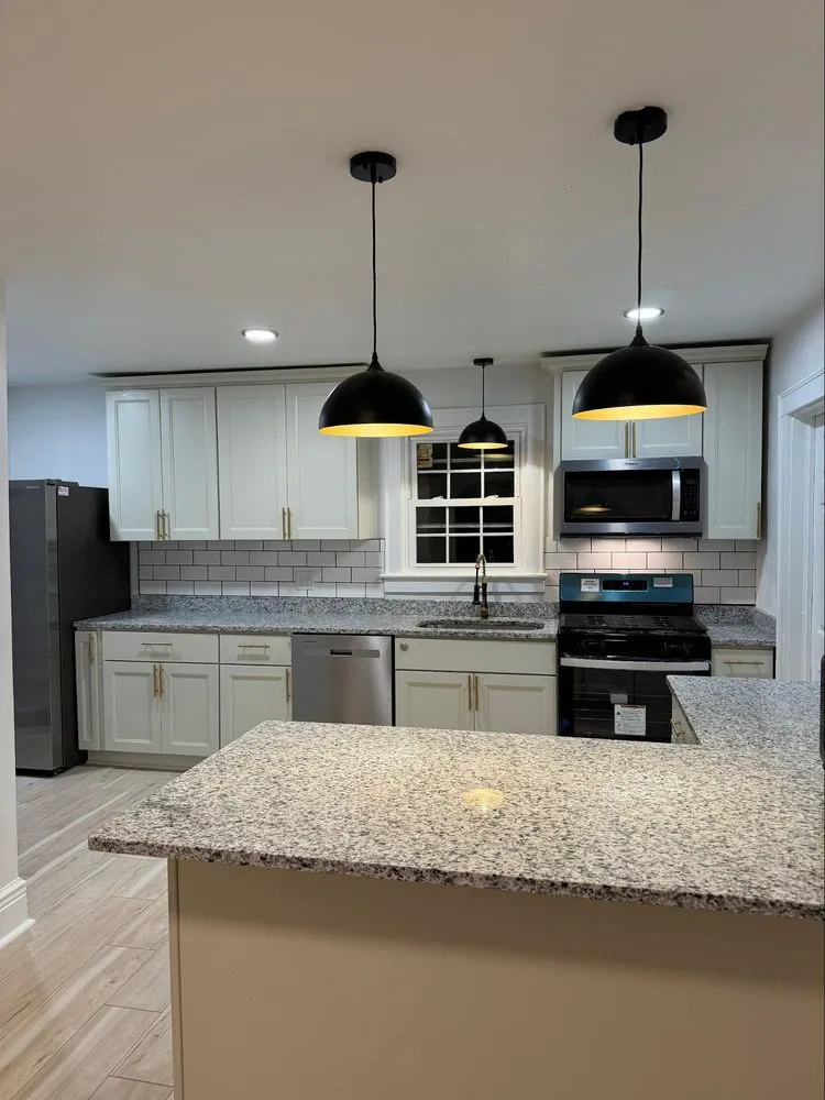 Slide of Cuevas Construction