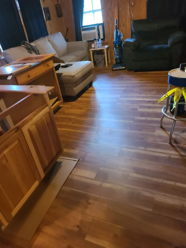 Slide of Cumberland Custom Painting