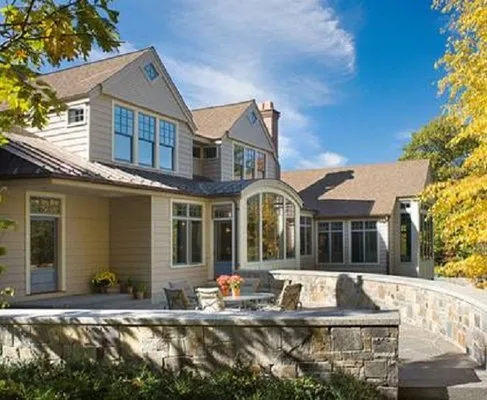 Cumberland Roofing Logo