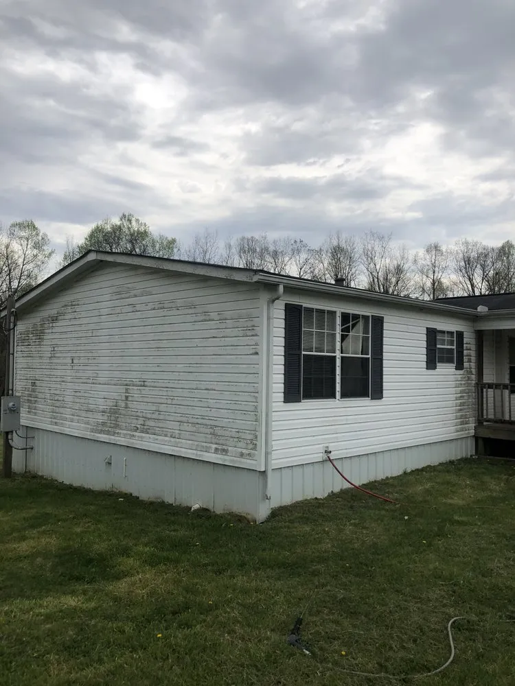 Slide of Cumberland Wash Pros