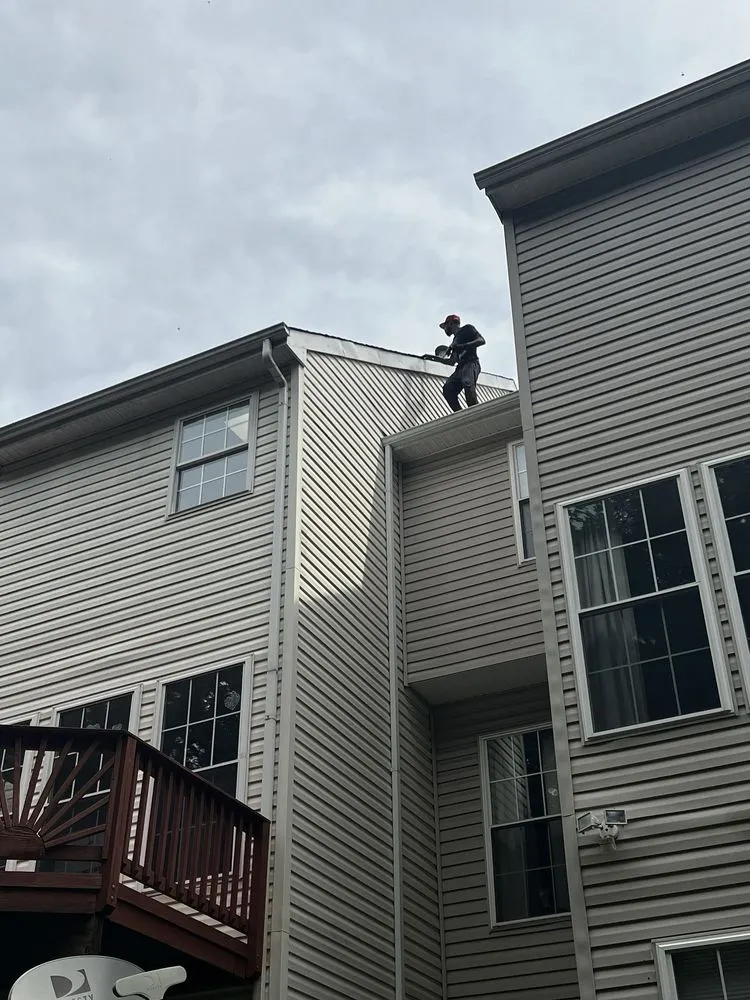 Slide of Currie Roofing Services