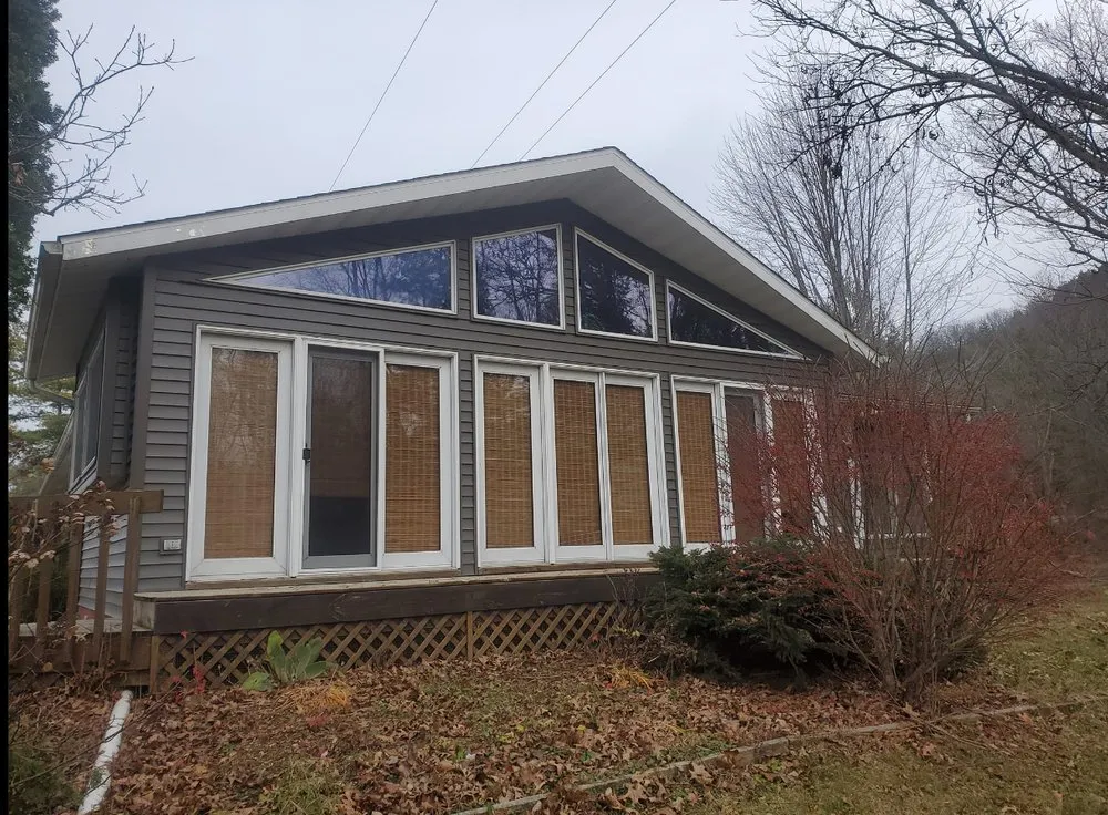 Slide of Curti Construction