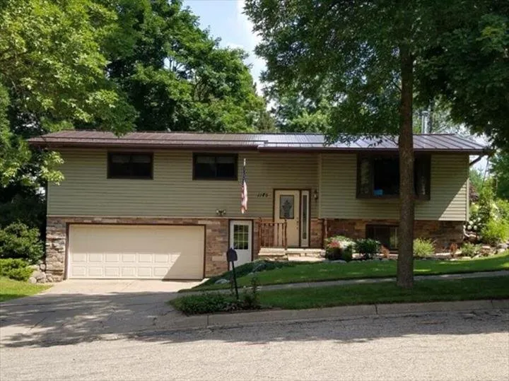 Slide of Curtin Roofing
