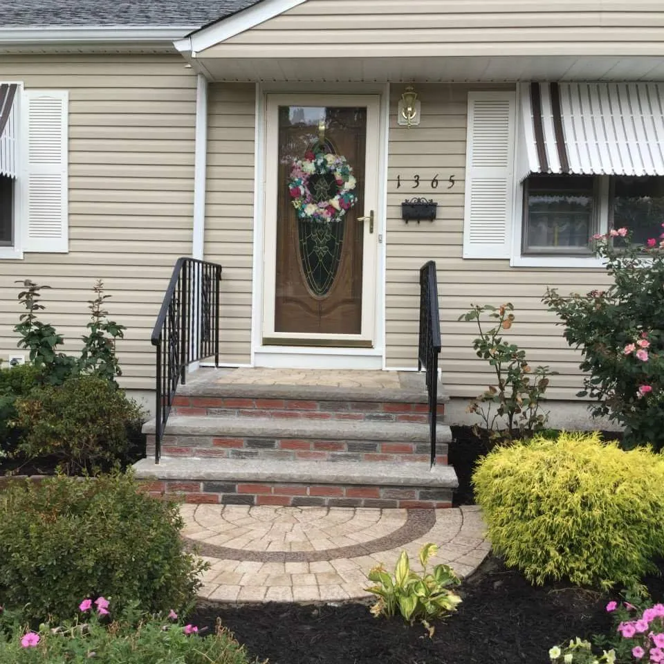 Slide of Curtis Goldenstar Home Improvement