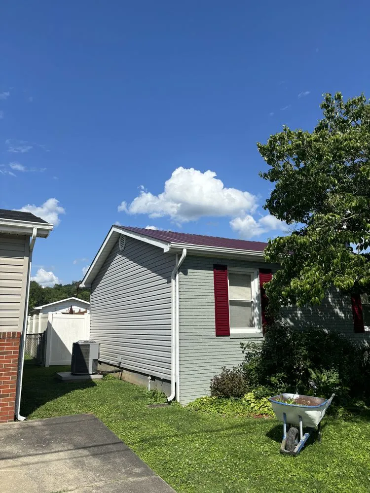 Local roof inspection experts serving Redbush, KY - Curtisy Roofing
