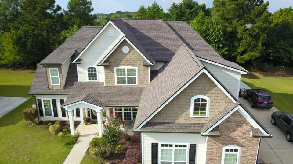 Slide of Curvelo Restorations