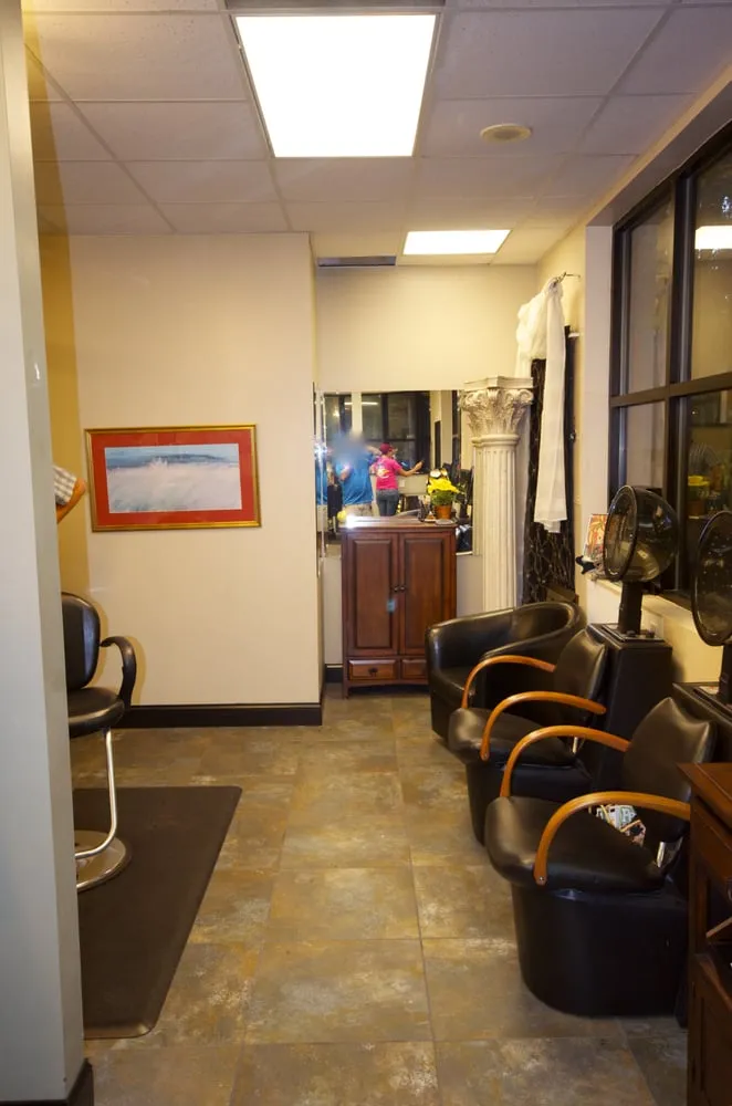 Slide of Custom Renovations Inc