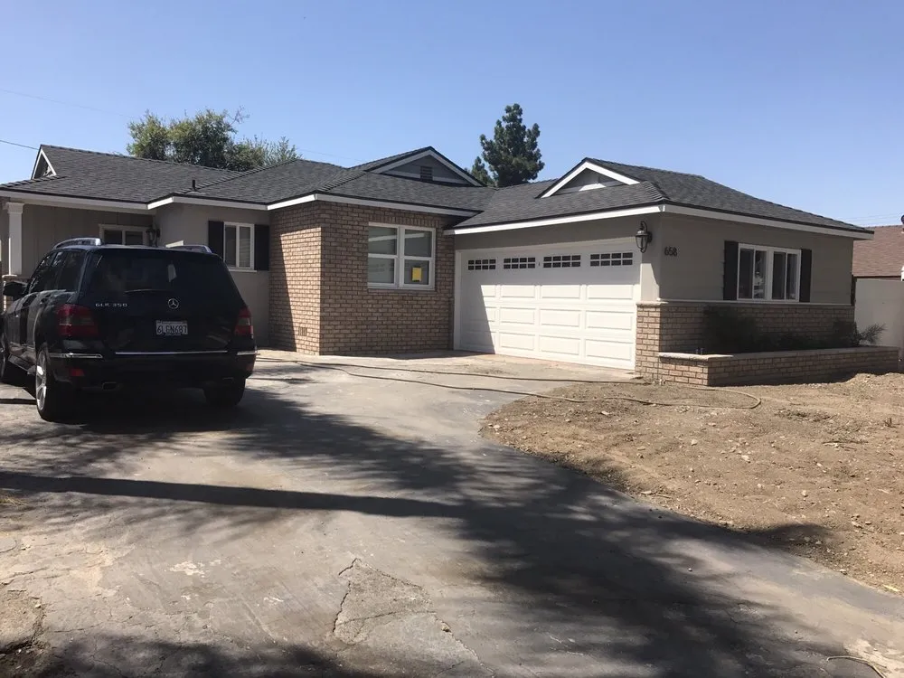 Slide of Custom Roof Company