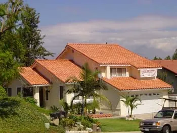 Slide of Custom Roof Company