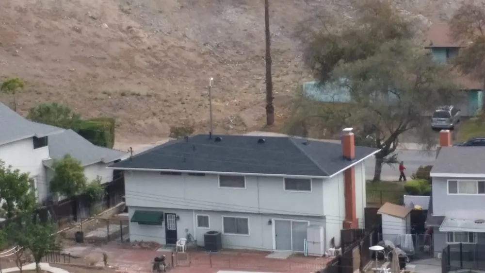 Slide of Custom Roof Company