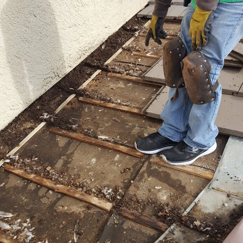 Slide of Custom Roofing & Gutters