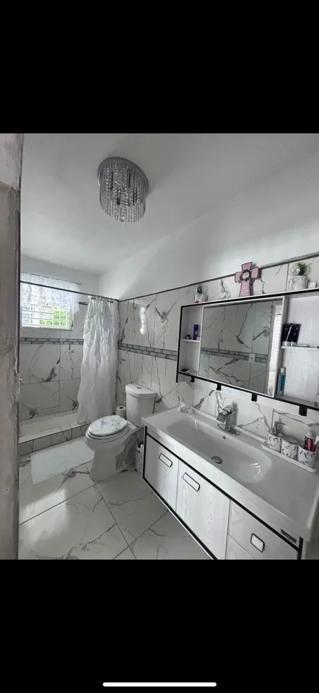 Slide of Custom Tradesmen