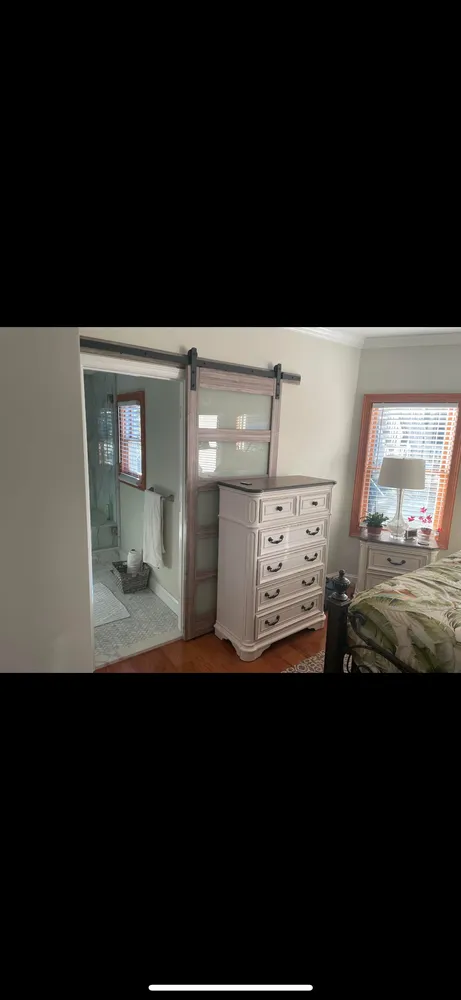 Slide of Custom Tradesmen