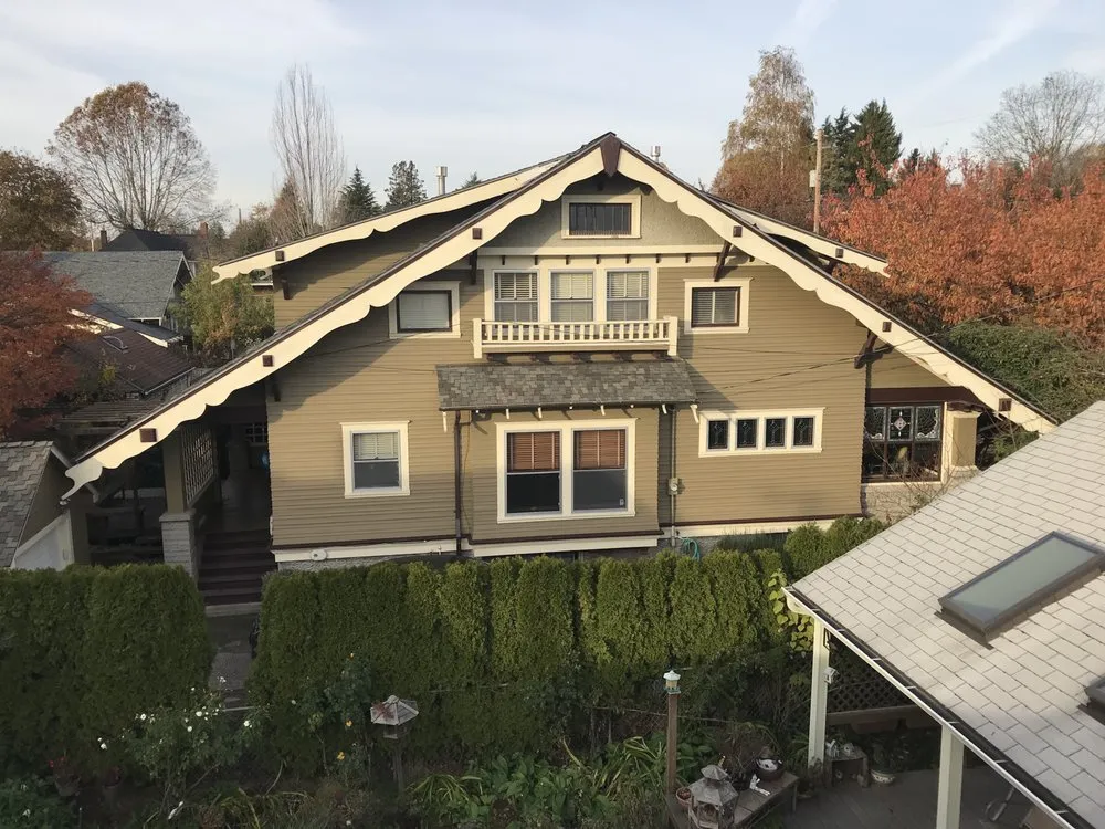 Slide of Cutting Edge Contracting