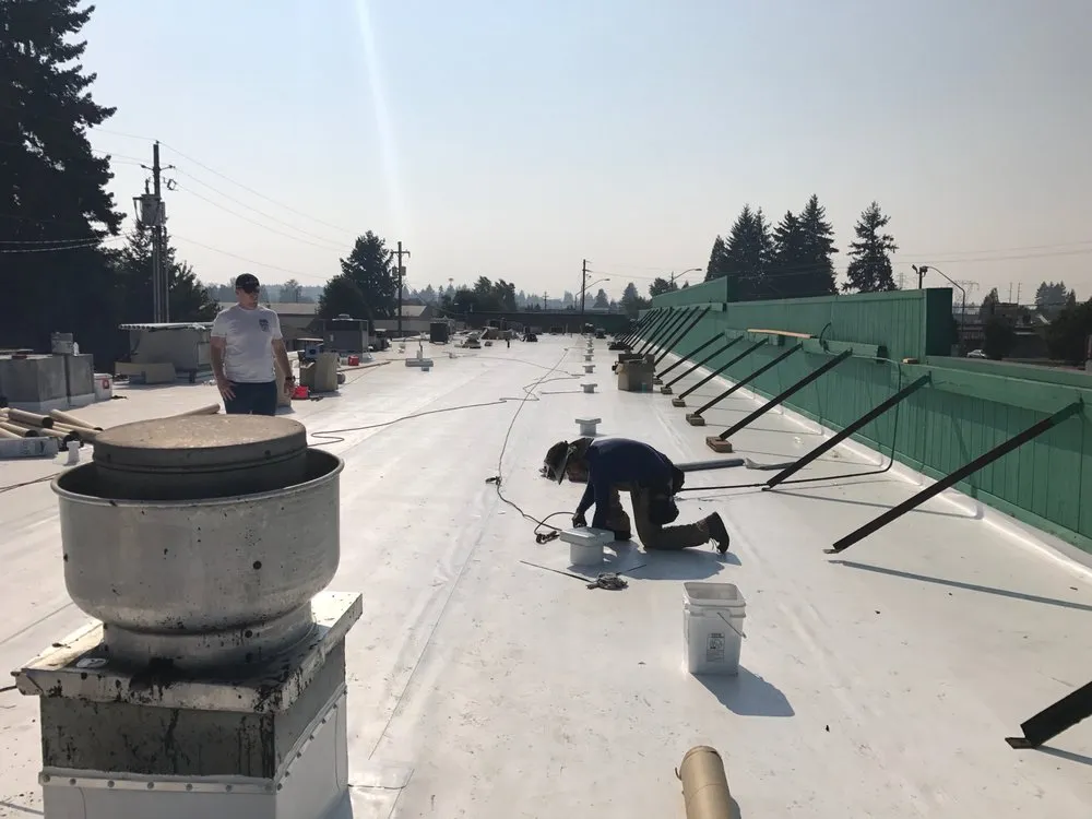 Slide of Cutting Edge Contracting