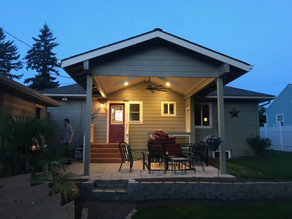 Slide of Cutting Edge Contracting