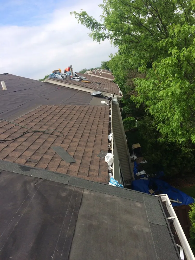Slide of Cv Roofing