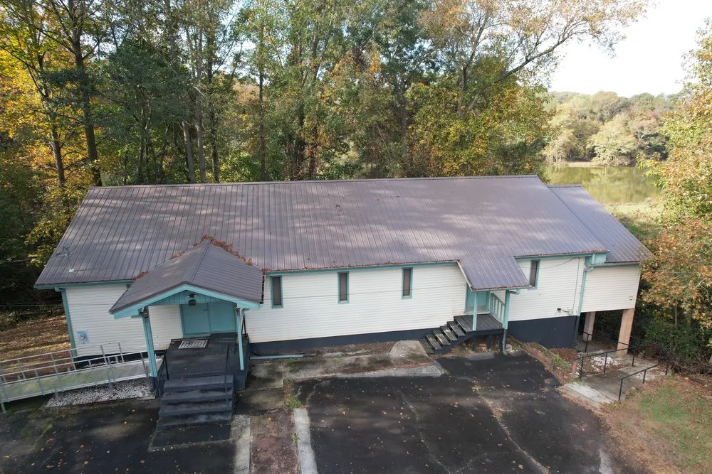 Slide of Cw Construction Of Hartwell Ga