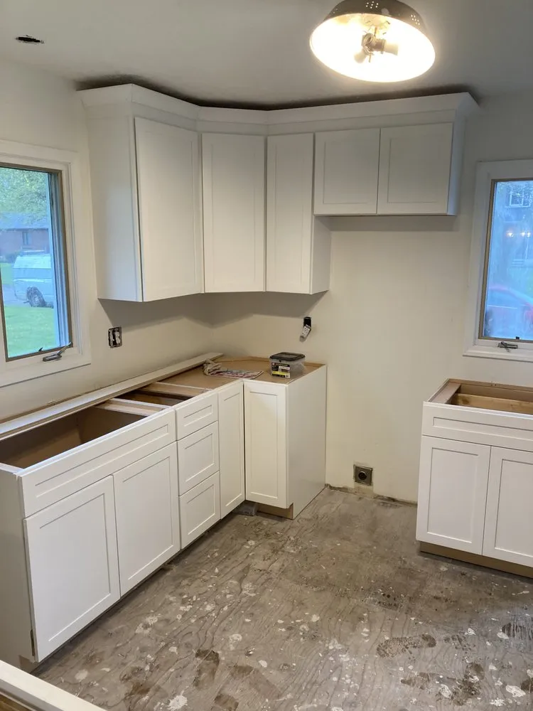 Slide of CW Contracting and Painting