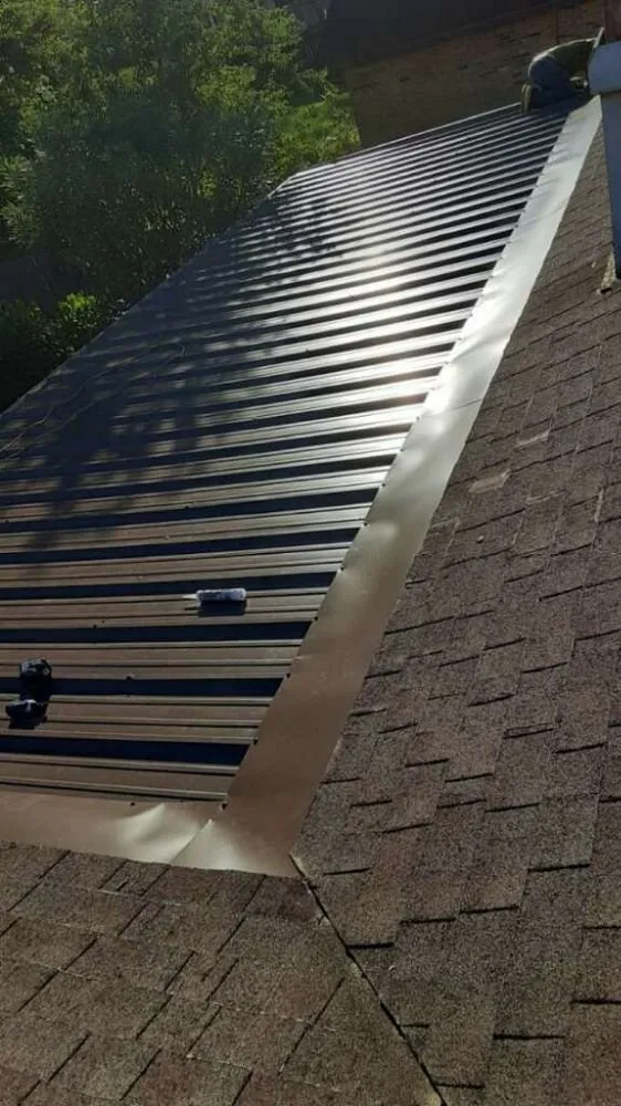 Slide of C&W Home improvement and Roof Repair