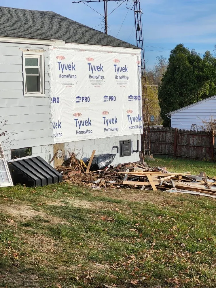 Top-rated roof leak repair in Lore City, OH - CWB Construction