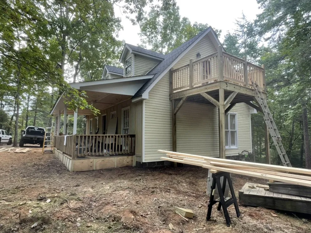 Slide of Cwilson Roofing