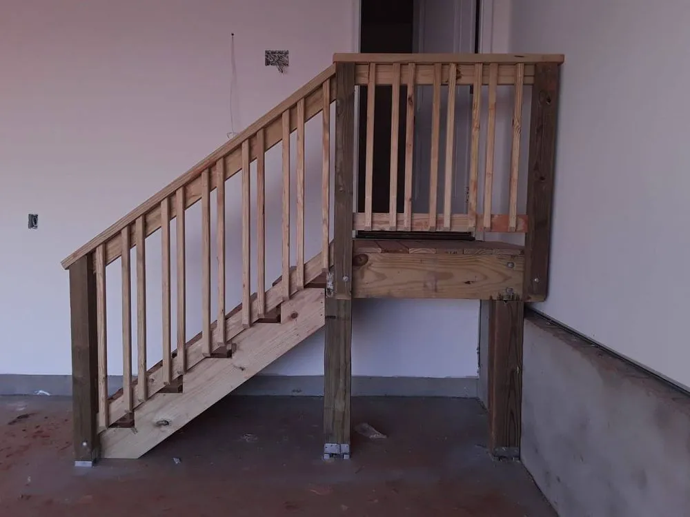 Slide of C&Y Framing And Decks